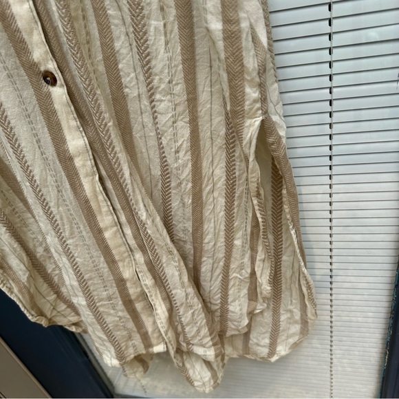 Anthropologie large vertical stripe cream tan tunic high low button down split - Picture 2 of 5